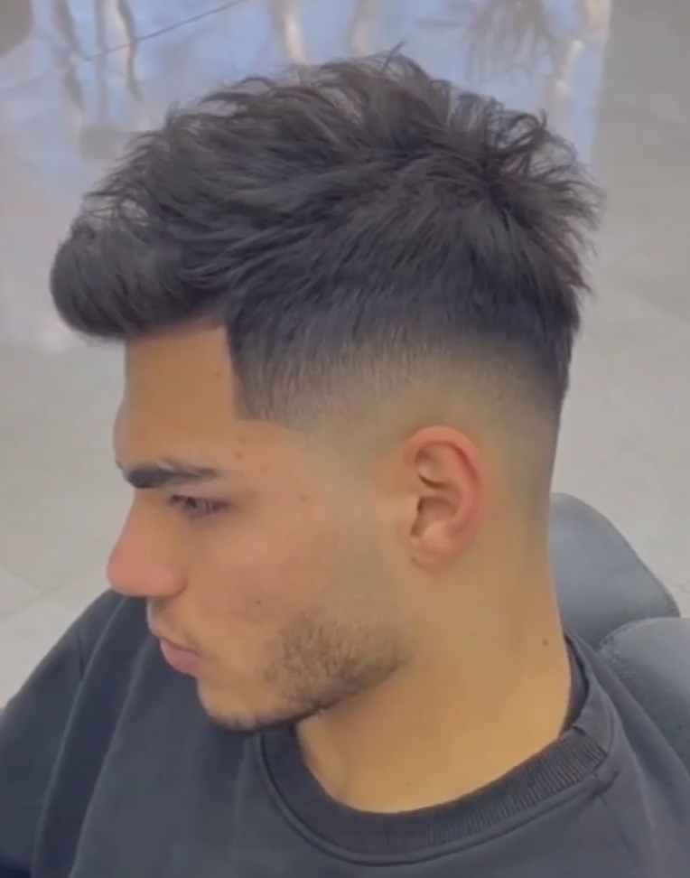 Professional Mid Fade